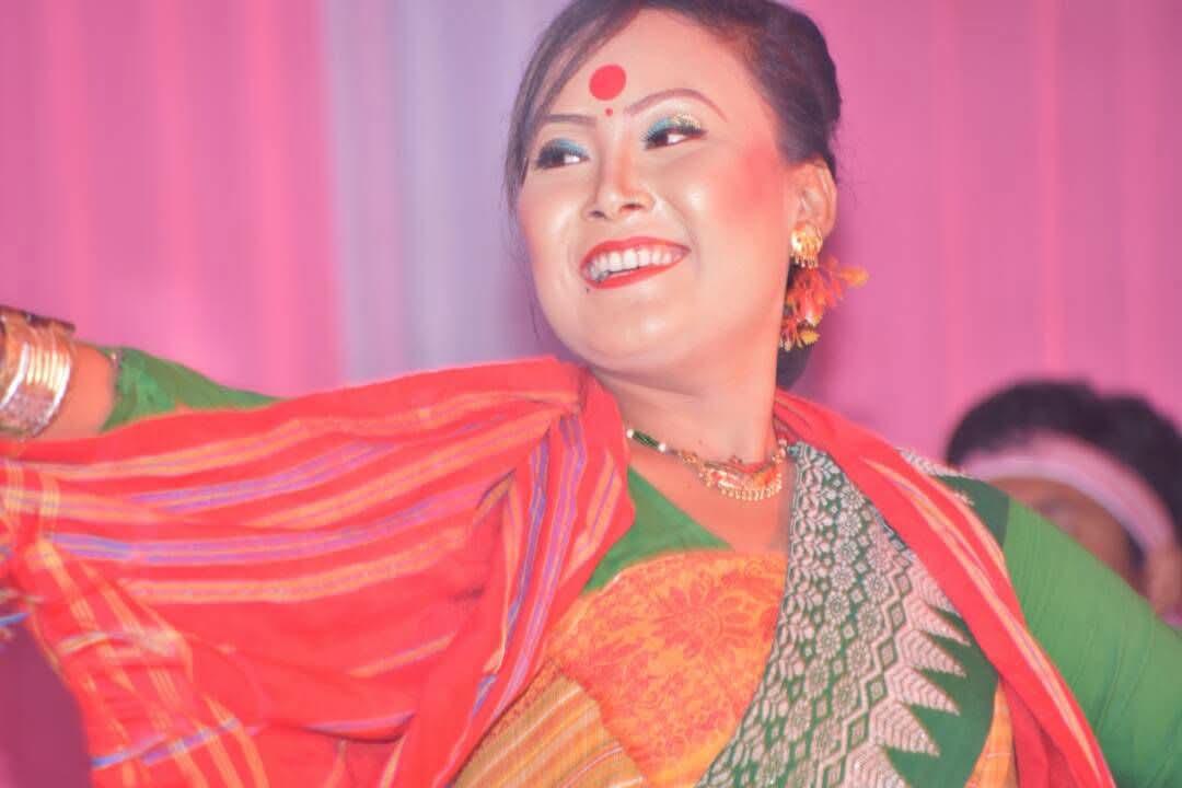 Rumila Boro (papori) - Folk Dance